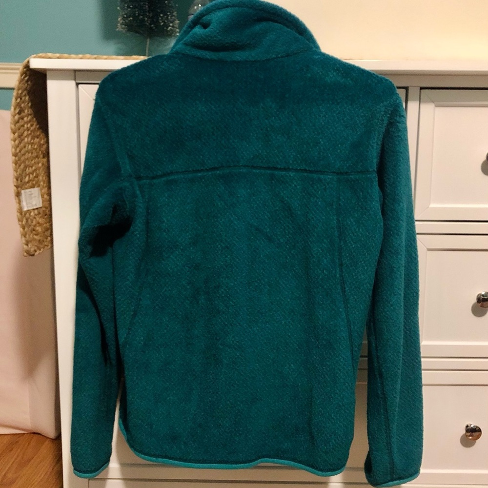 Patagonia Pullover - image 4